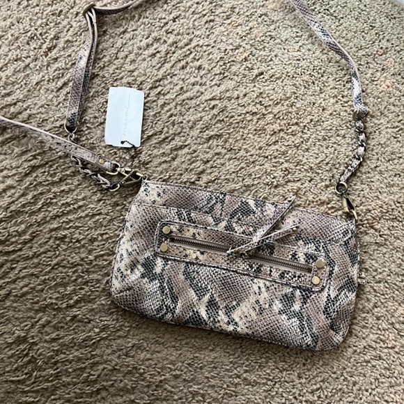 Chez by Cheryl Nat Python Handbag - Picture 7 of 7